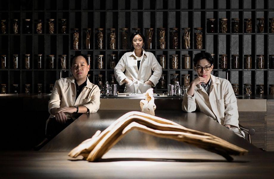 bar-us-bangkok-thailand-interesting-bars-discover-unique-bars